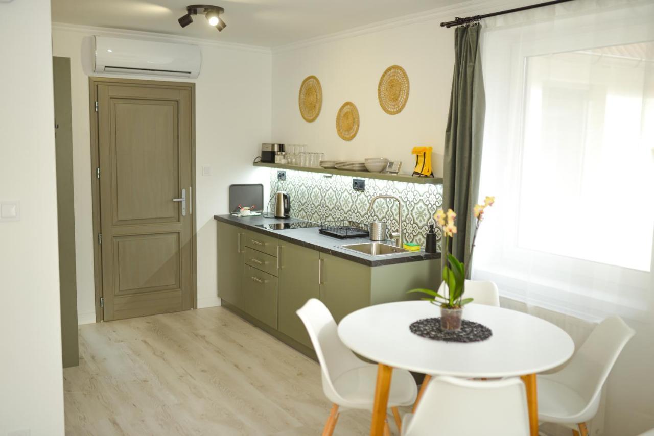 Raba92 Apartman House 外观 照片