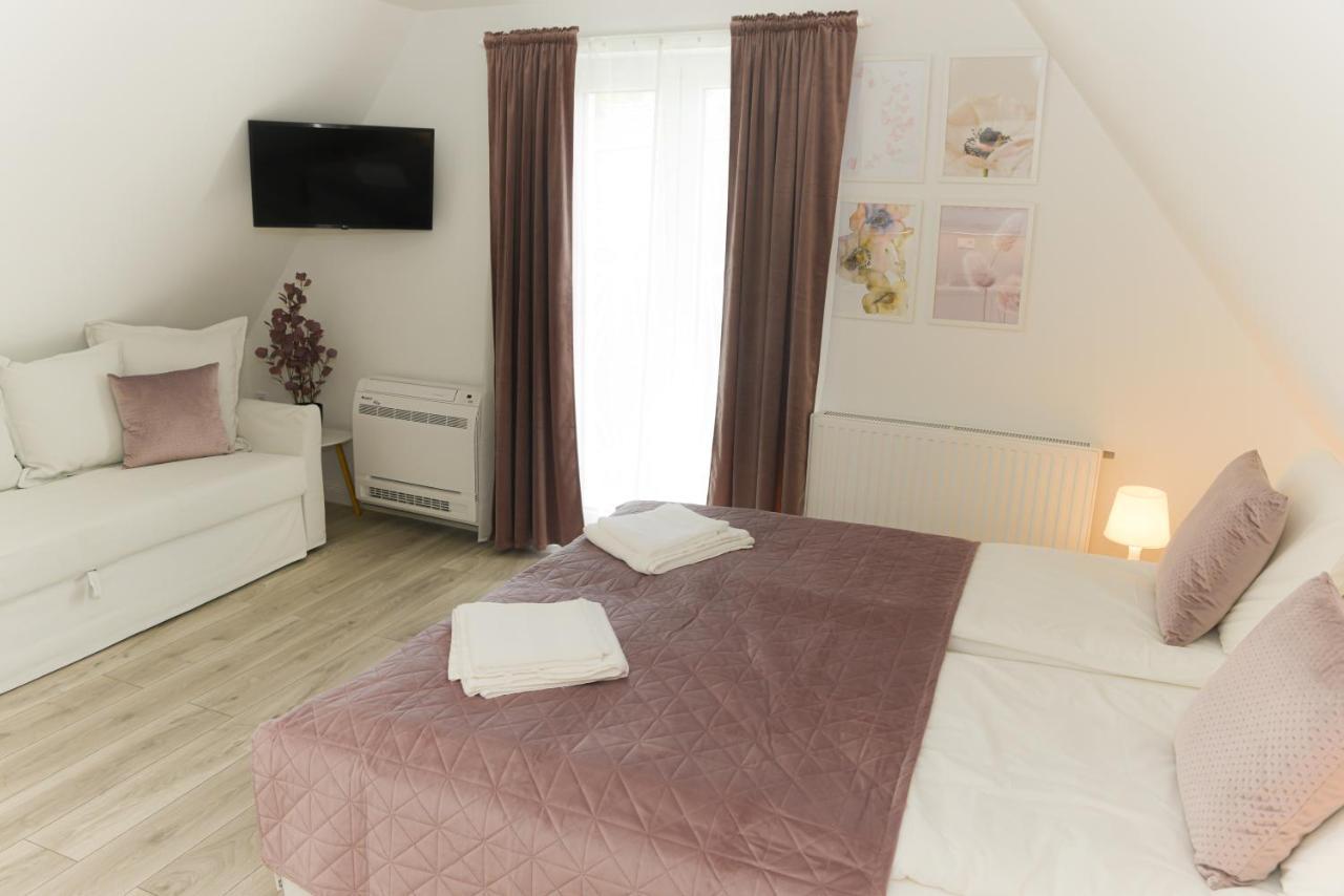 Raba92 Apartman House 外观 照片